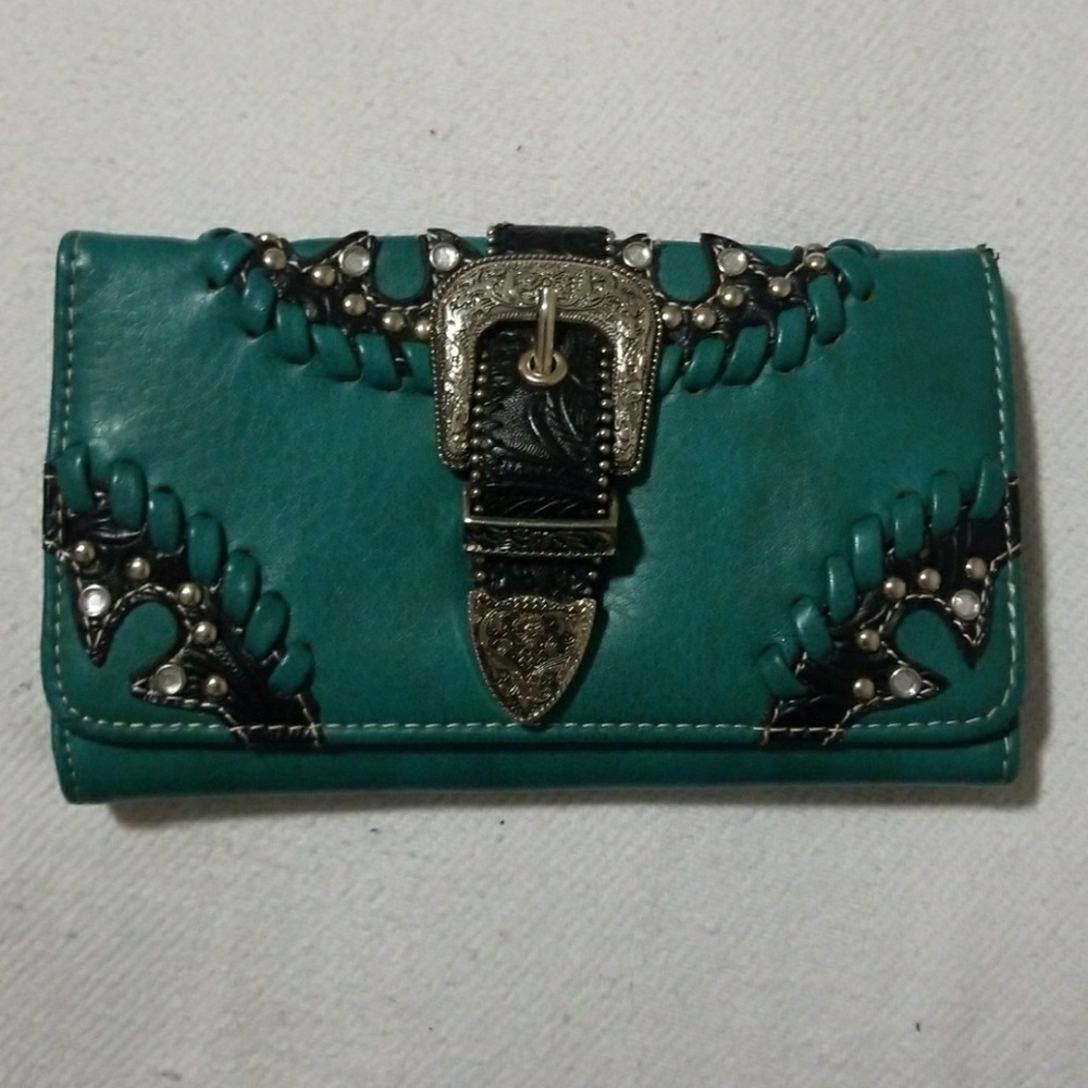 Turqoiuse wallet